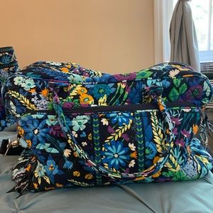 Vera Bradley weekender bag